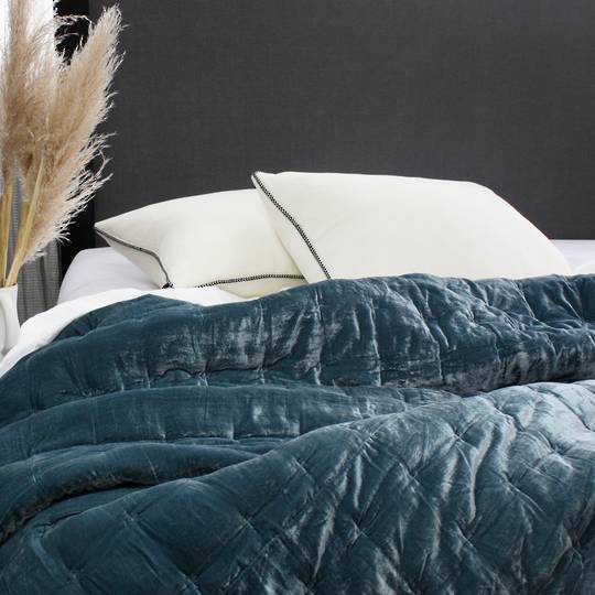 Seneca - Velvet Pin Comforter / Euros - Atlantic